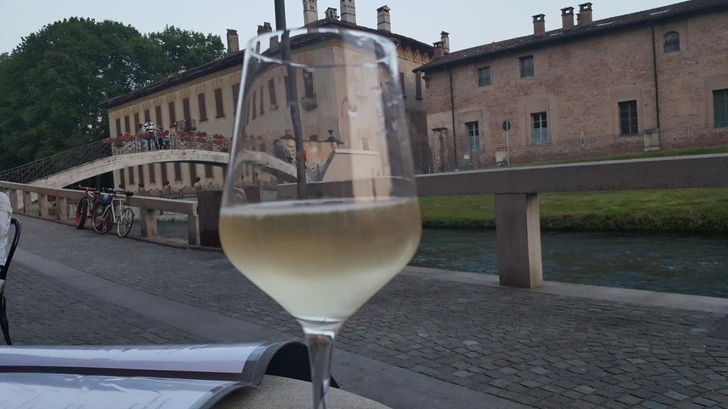 Borgo Archinto Leilighet Robecco sul Naviglio Eksteriør bilde